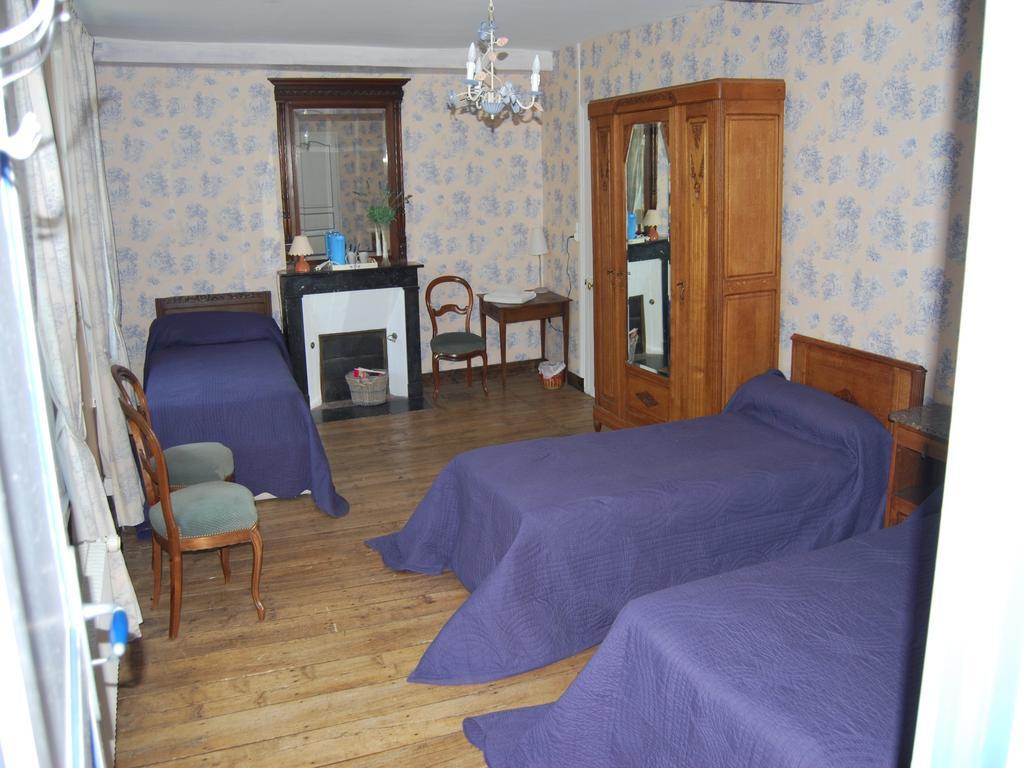 Chez Francine Et Xavier Panzió Froissy  Szoba fotó